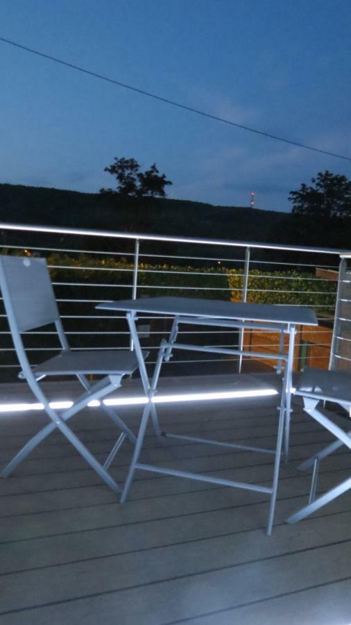 דירות ורנו Les Terrasses Sur Seine מראה חיצוני תמונה
